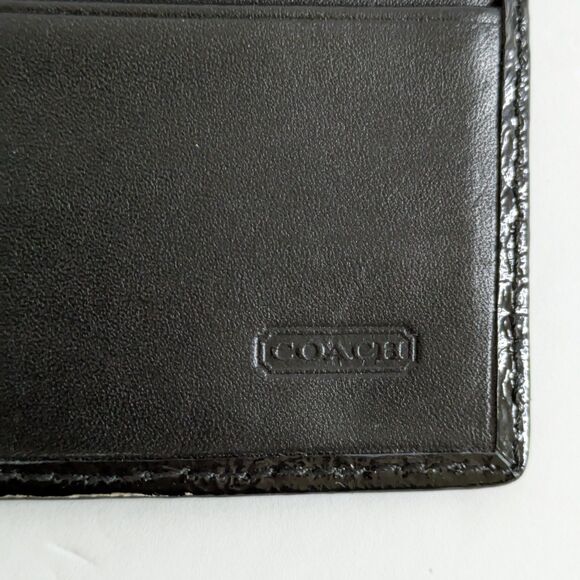 Coach VTG Black Pleated Jacquard Signature Canvas Patent Leather Trifold Wallet - Picture 5 of 16